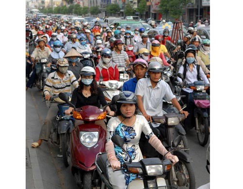 Most HCMC residents propose to abolish road maintenance fee on motorbikes (Photo: SGGP) Most HCMC residents propose to abolish road maintenance fee on motorbikes (Photo: SGGP)